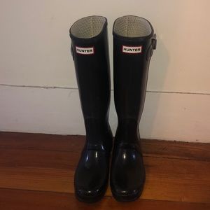 Size 9 Black Gloss Tall Hunter Rain Boots